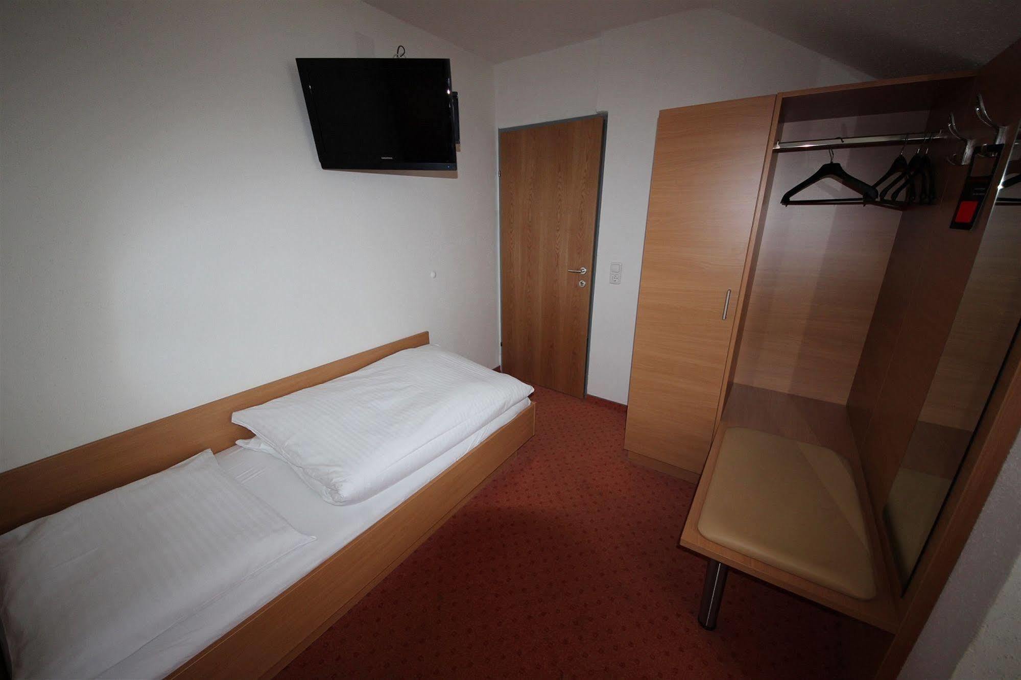 Hotel Kleinmuenchen Linz Dış mekan fotoğraf